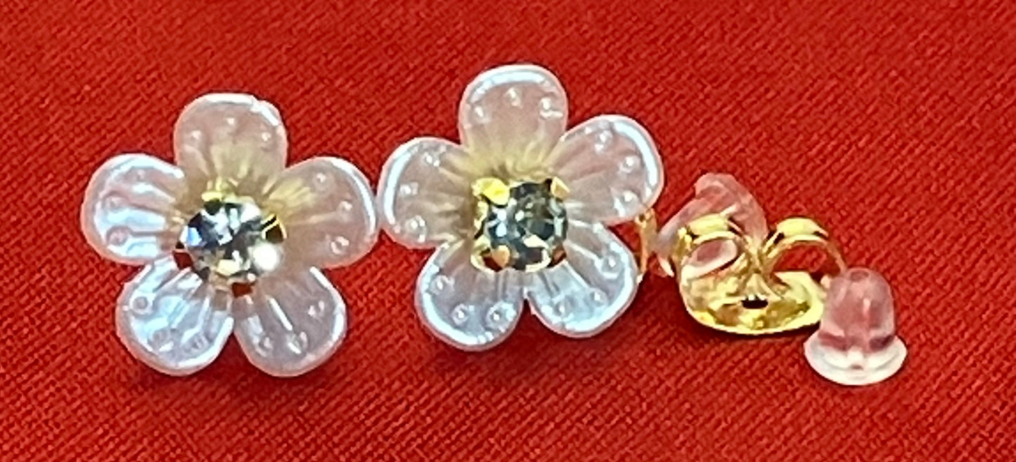 Earrings Ivory Resin 5-Petal Flower Clear Rhinestone Center
