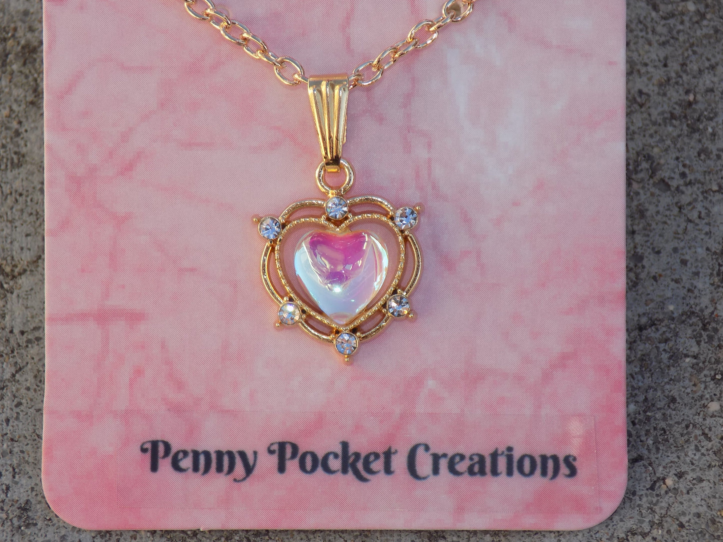 Golden Double Wire Frame Rhinestone Color-Shifting Center Heart Necklace