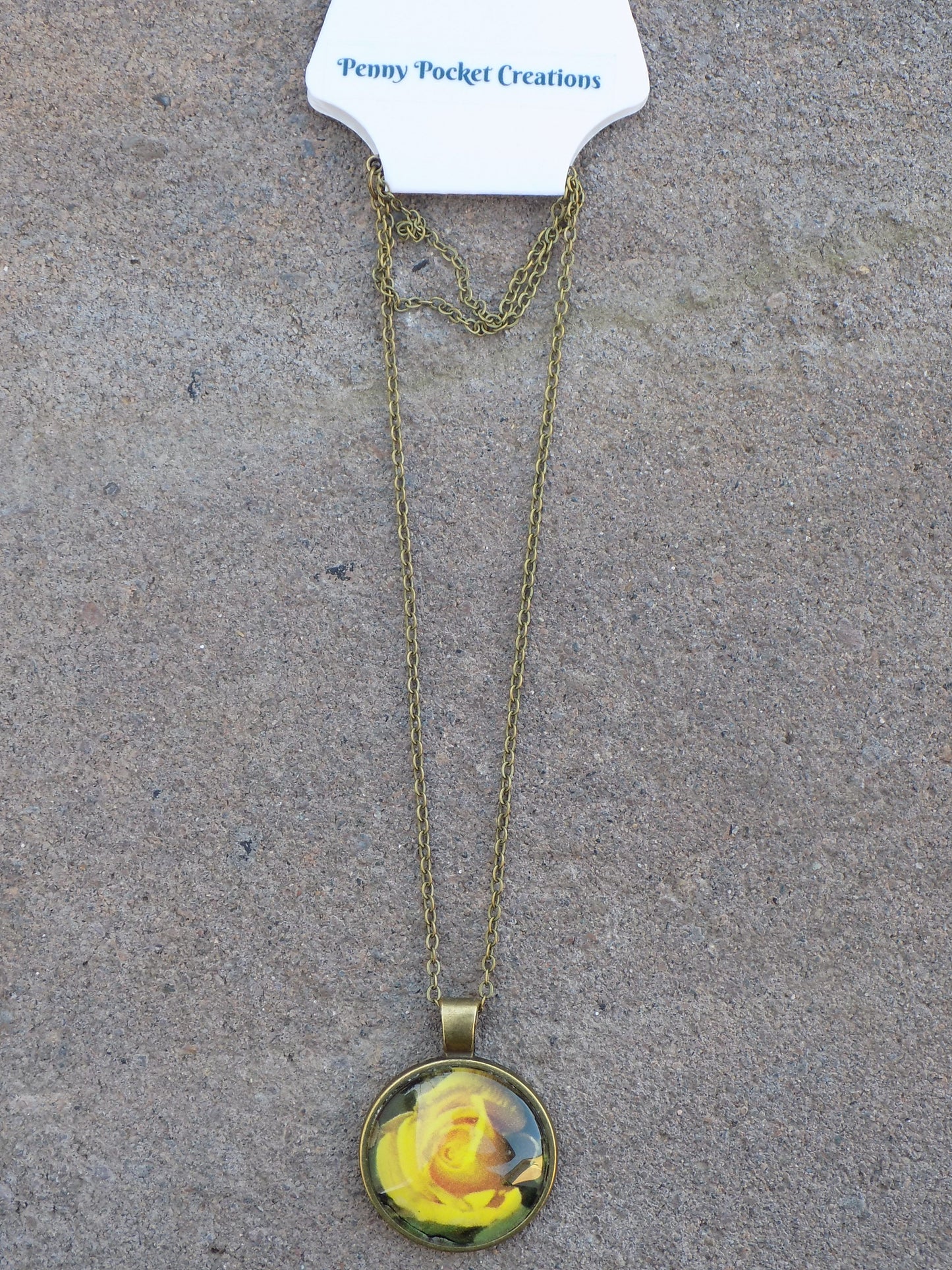 Circle Glass Dome Pendant 25mm Image Antique Bronze Chain/Pendant