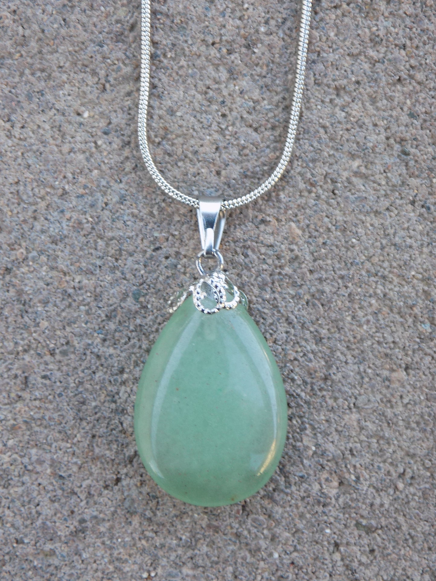 Natural Stone 18x25mm Teardrop Pendant Silvery Snake Chain 8x10mm Earrings