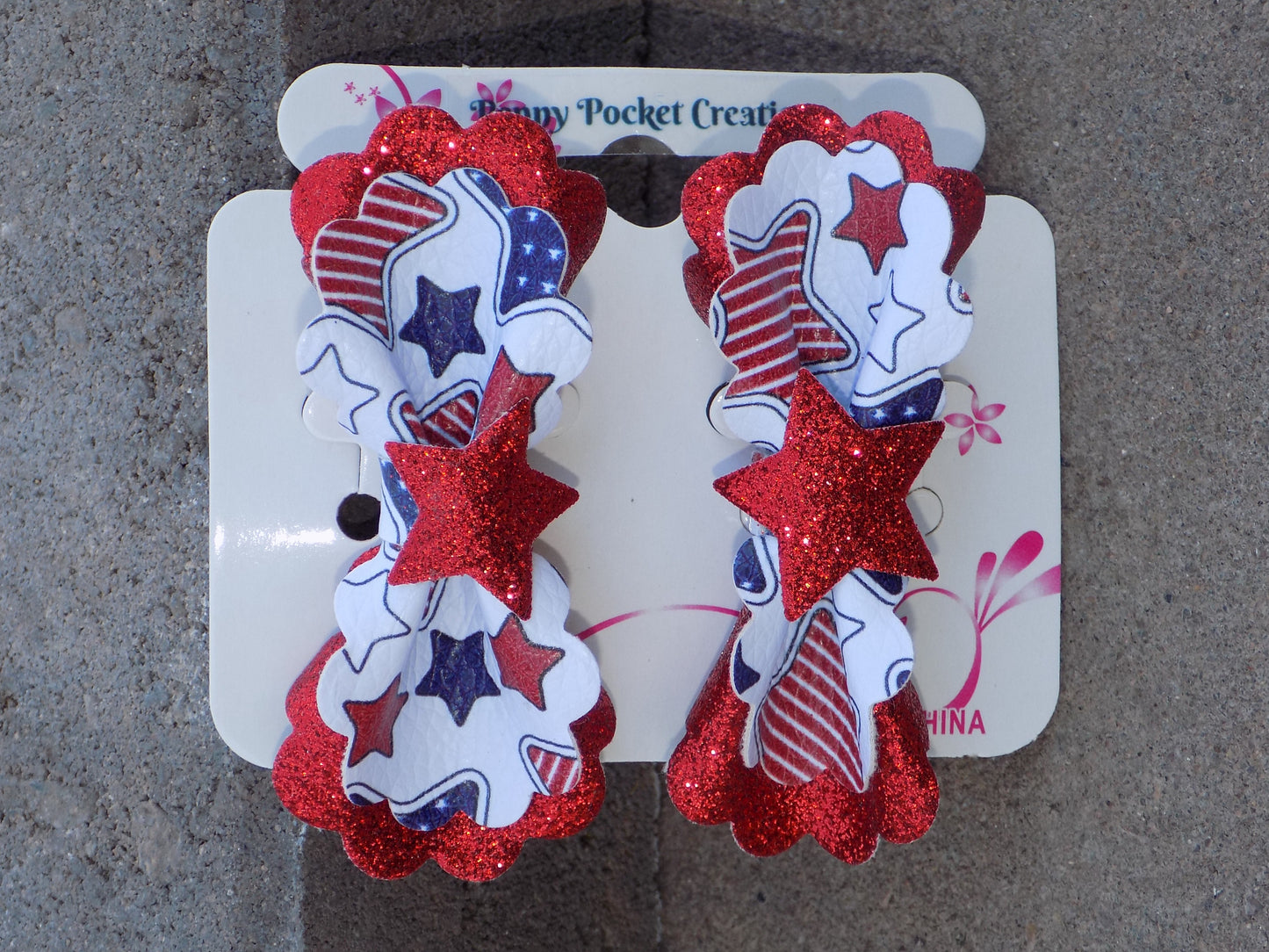 Patriotic Synthetic Leather Hair Bows Med Oval Scallop 2-Layer Red Glitter Star
