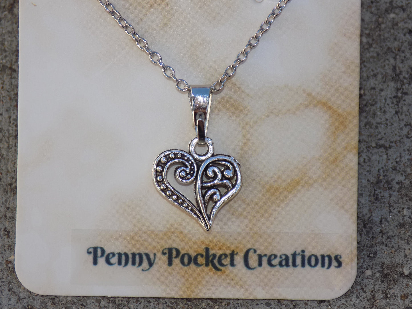 Antique Silvery 14mm Deocorative Hollow Heart Pendant Necklace