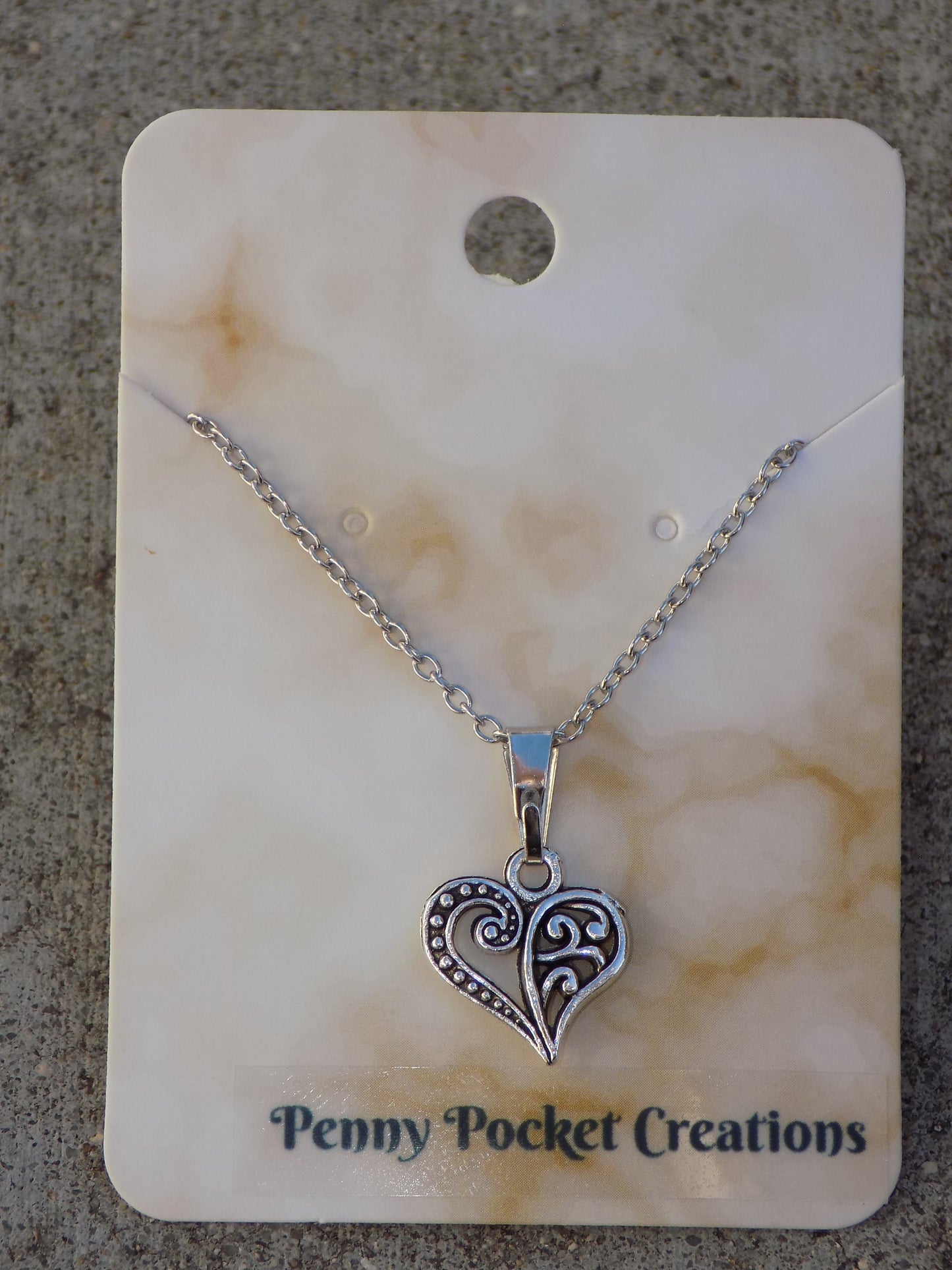 Antique Silvery 14mm Deocorative Hollow Heart Pendant Necklace