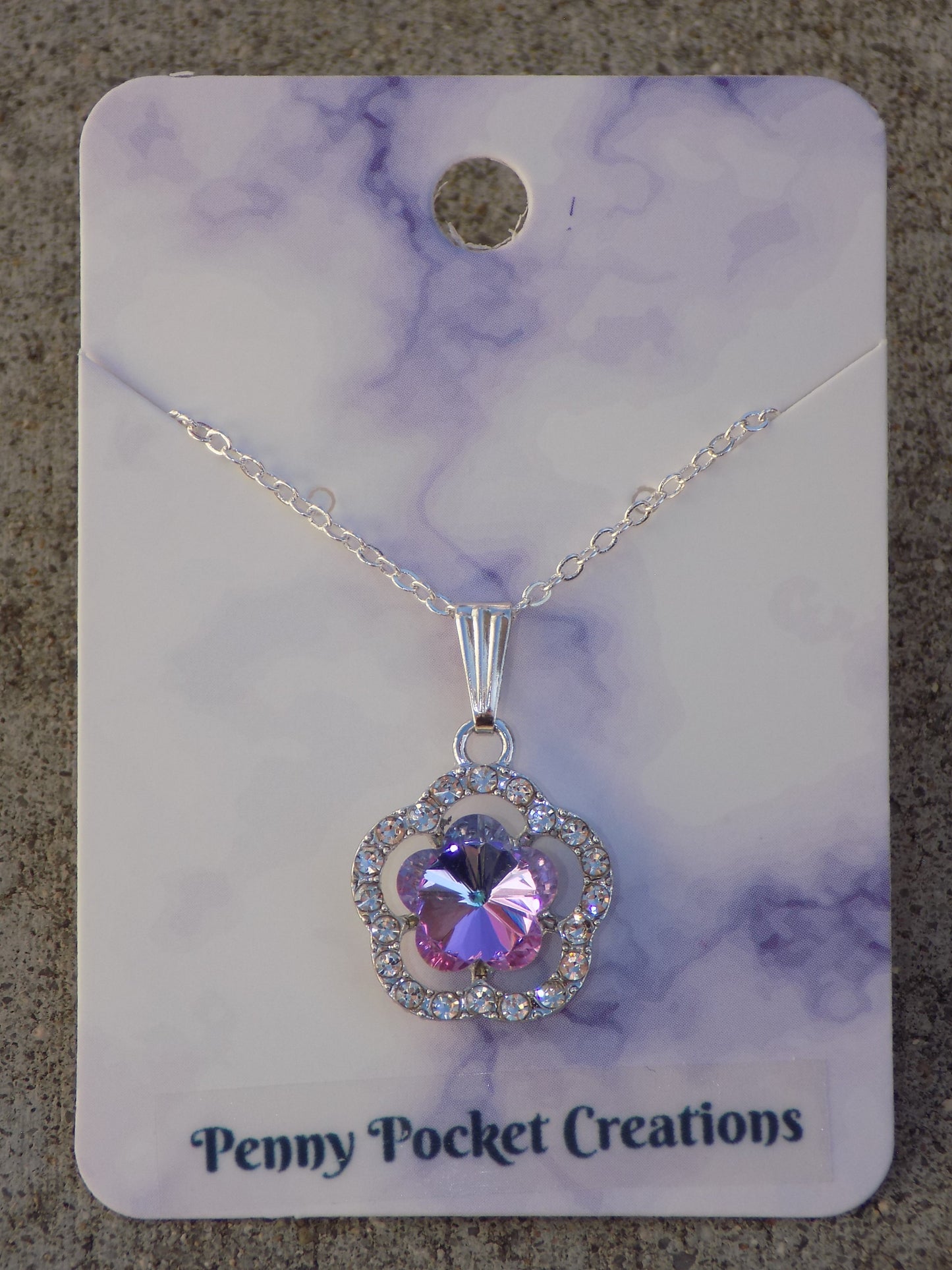 Silvery Necklace Sparkly Flower Frame Purple/Blue Flower Rhinestone Center