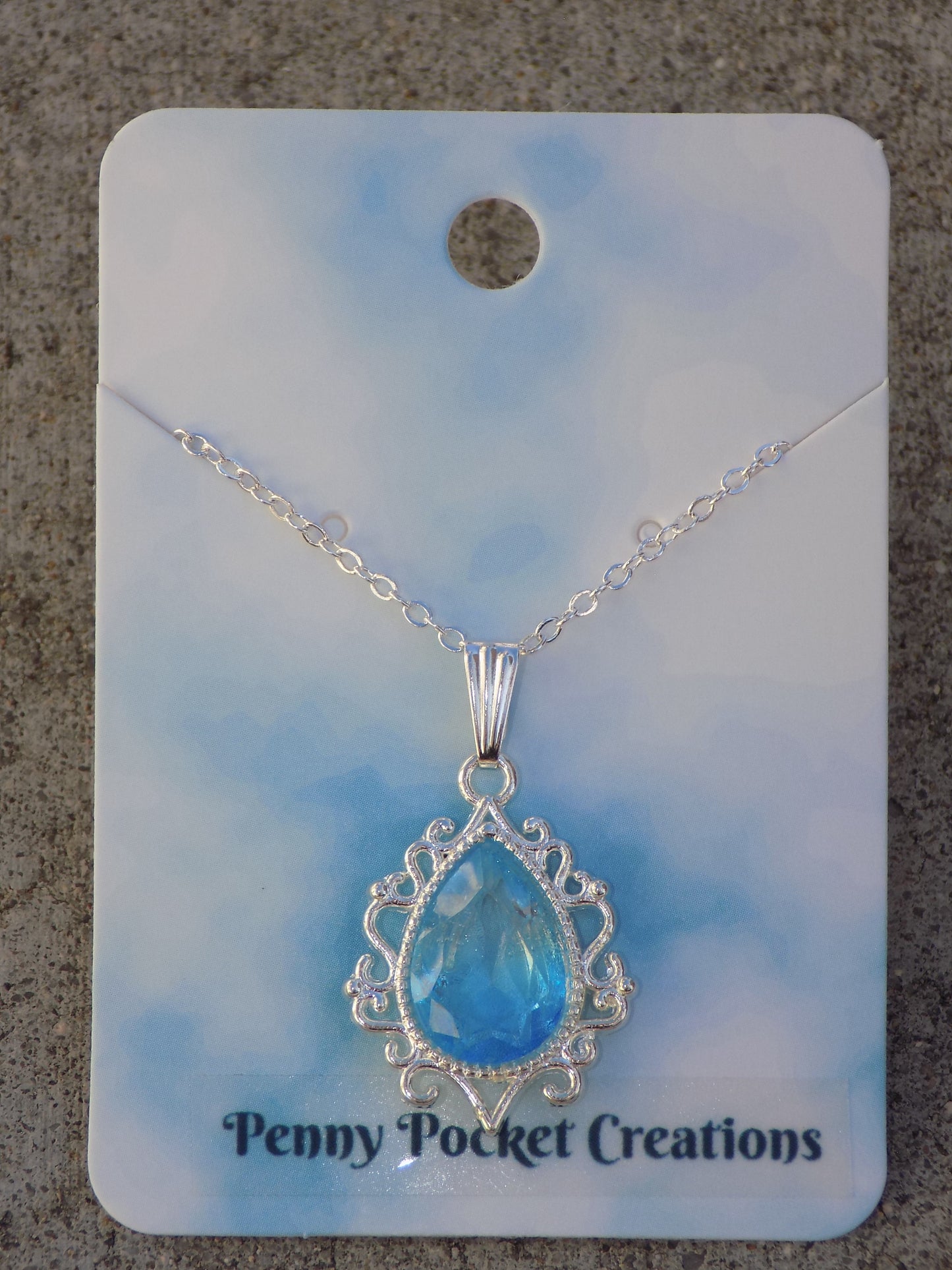 Silvery Plated Necklace Gradient Color Teardrop Faux Crystal in Filigree Frame