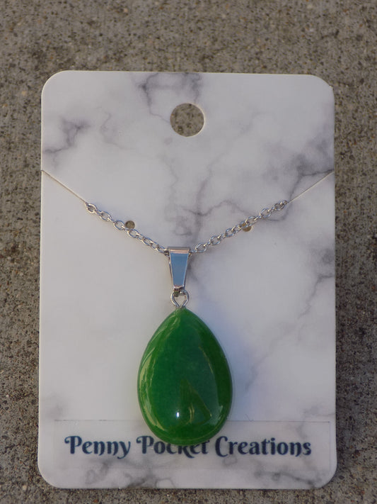 Natural Stone Teardrop Pendant Silvery Chain Necklace Emerald Green