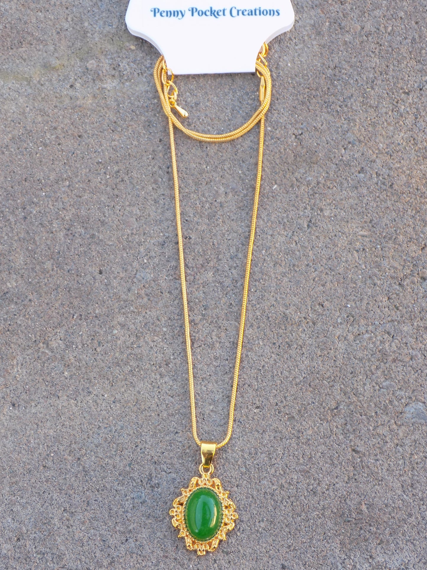 NaturaL Stone 10x14 Oval Golden Pendant Snake Chain Necklace