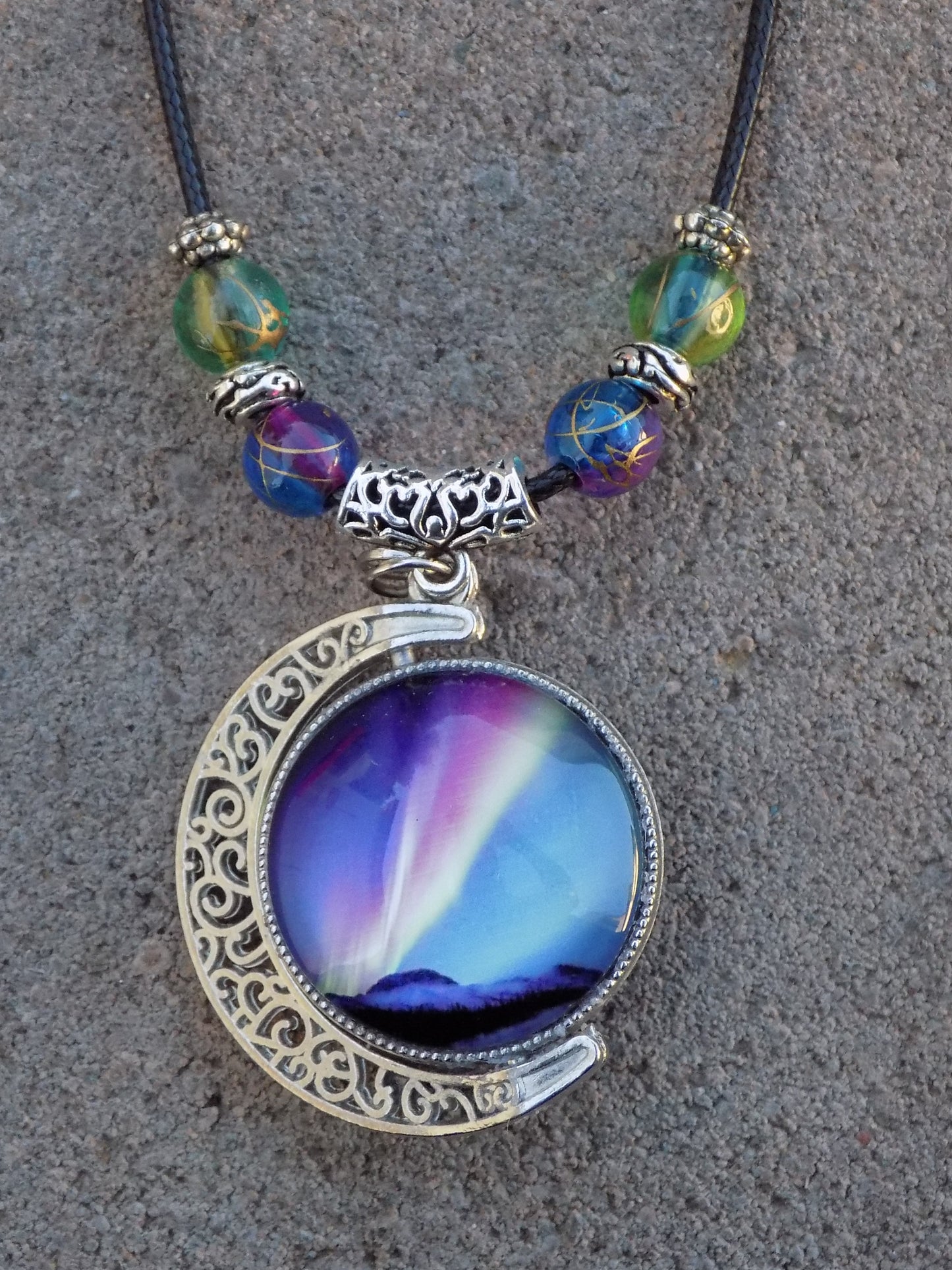 Antique Silver Rotating 2-sided 25mm Northern Light Glass Dome Necklace