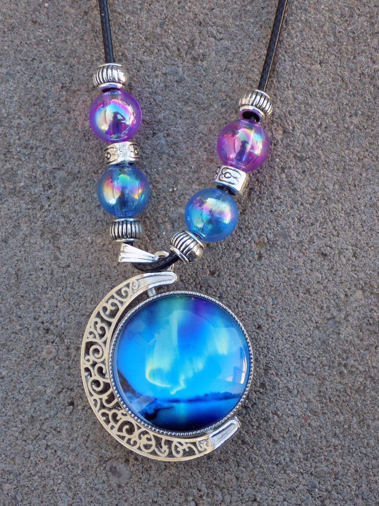 Antique Silver Rotating 2-sided 25mm Northern Light Glass Dome Necklace