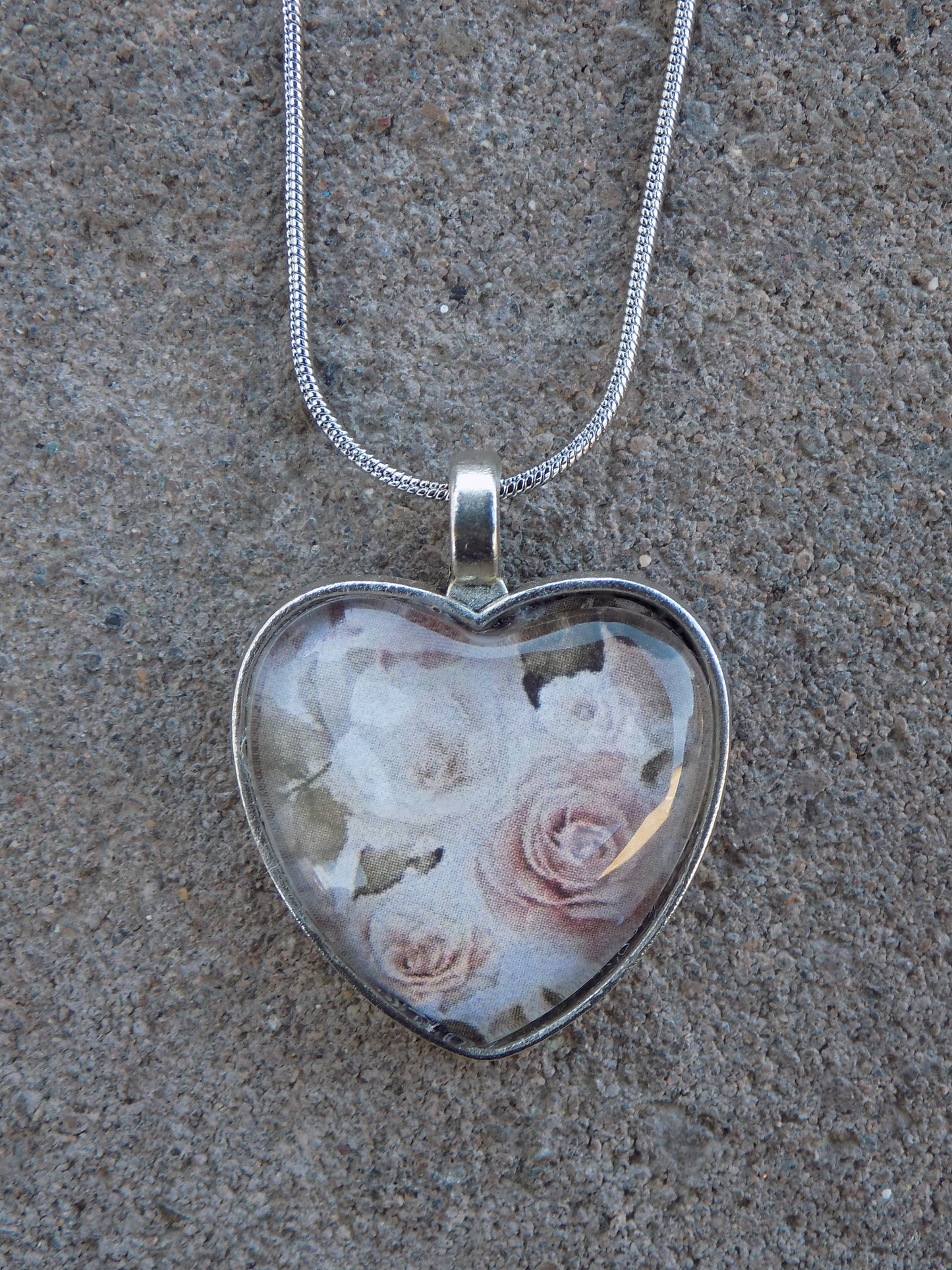 Heart Shaped Glass Dome Pendant 25mm Image Antique Silver Chain/Pendant