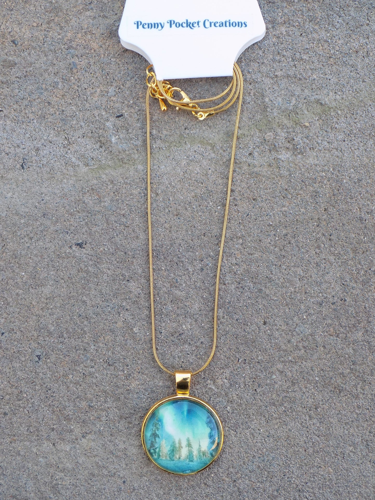 Circle Glass Dome Pendant 25mm Image Golden Snake Chain/Pendant