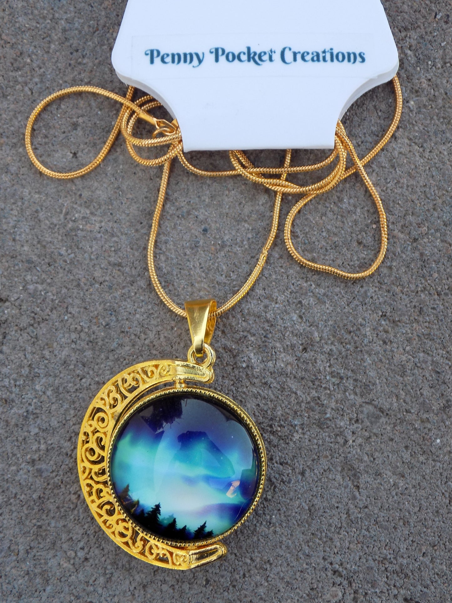 Golden Rotating 2-sided 25mm Northern Light Glass Dome Snake Chain Necklace