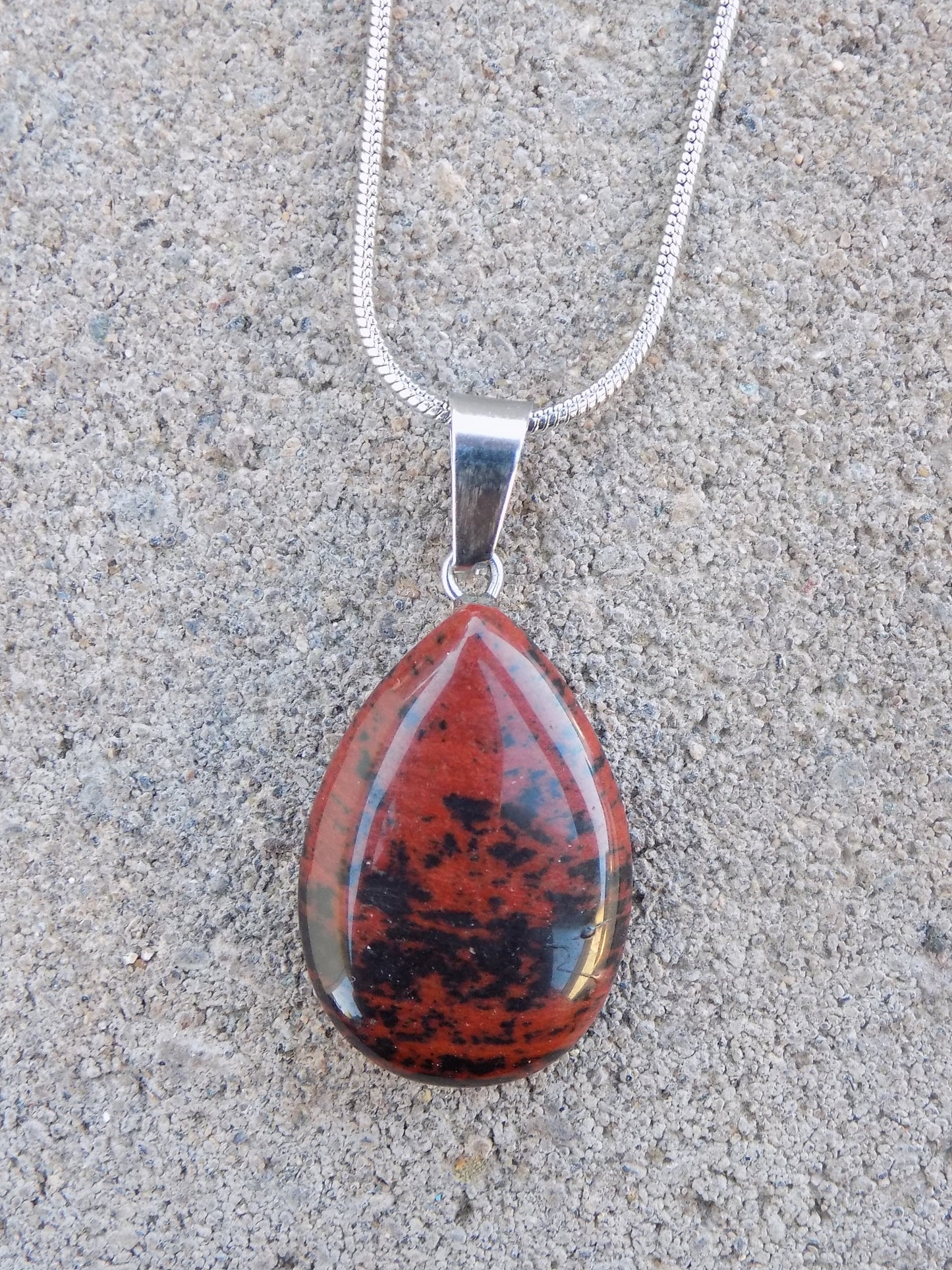 Natural Stone 18x25mm Teardrop Pendant Silvery Snake Chain 8x10mm Earrings