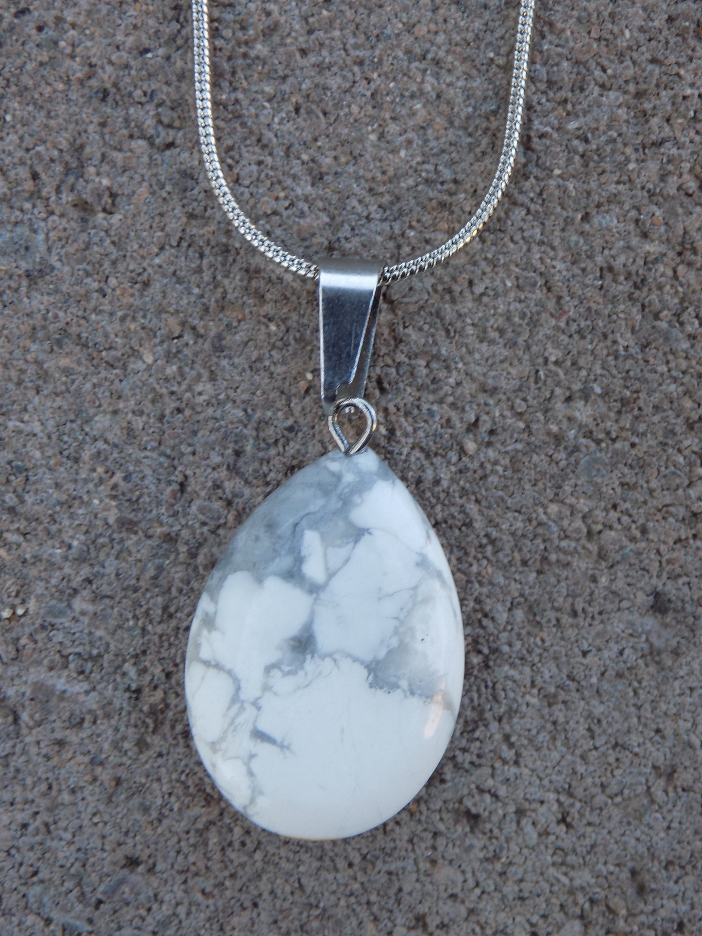 Natural Stone 18x25mm Teardrop Pendant Silvery Snake Chain 8x10mm Earrings